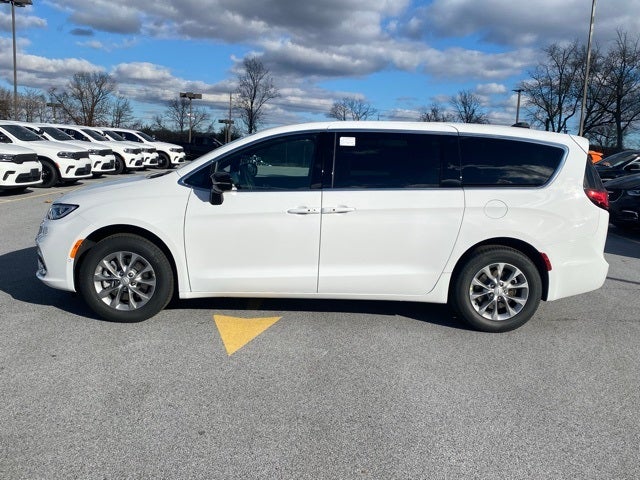 2026 Chrysler Pacifica PACIFICA LIMITED AWD