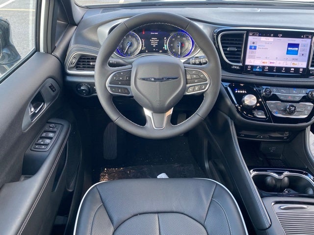 2026 Chrysler Pacifica PACIFICA LIMITED AWD