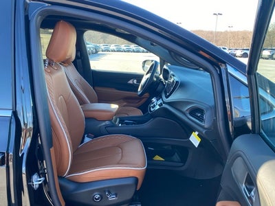 2026 Chrysler Pacifica PACIFICA PINNACLE AWD