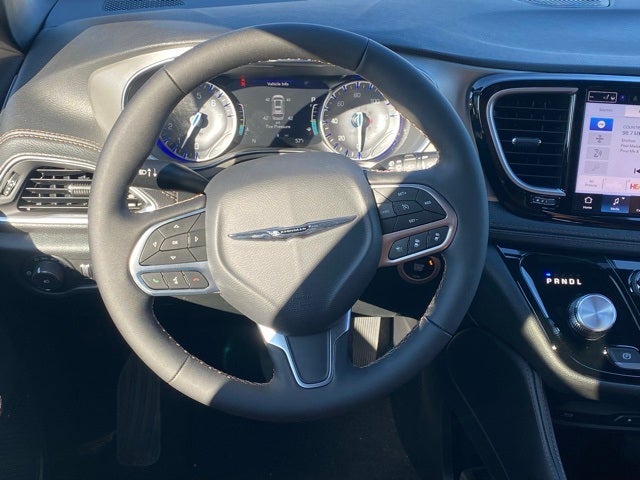 2026 Chrysler Pacifica PACIFICA PINNACLE AWD