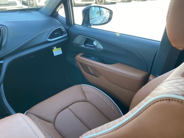 2026 Chrysler Pacifica PACIFICA PINNACLE AWD