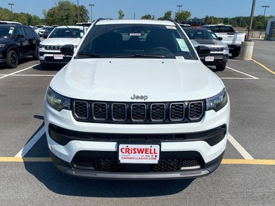 2025 Jeep Compass COMPASS LATITUDE 4X4