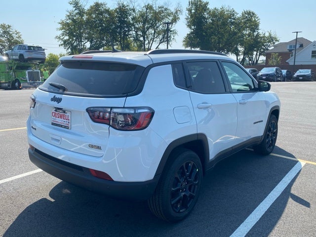 2025 Jeep Compass COMPASS LATITUDE 4X4