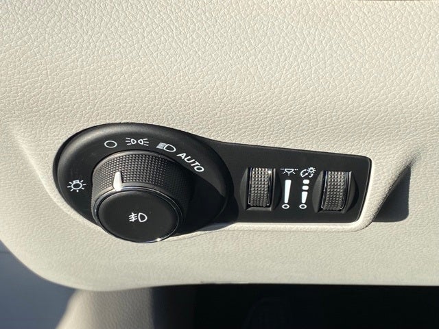 2024 Jeep Compass COMPASS LIMITED 4X4