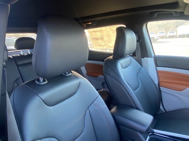 2024 Jeep Compass COMPASS LIMITED 4X4