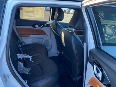 2024 Jeep Compass COMPASS LIMITED 4X4