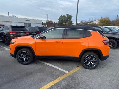 2026 Jeep Compass COMPASS LIMITED 4X4