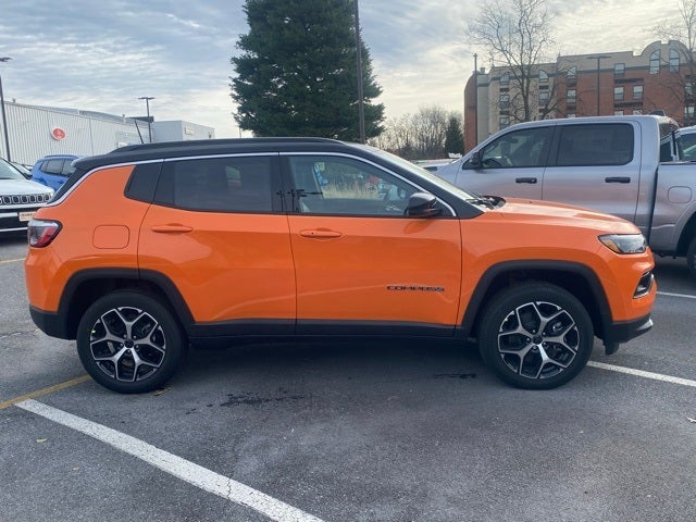 2026 Jeep Compass COMPASS LIMITED 4X4