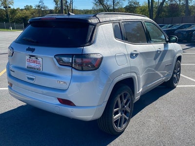 2025 Jeep Compass COMPASS LIMITED 4X4