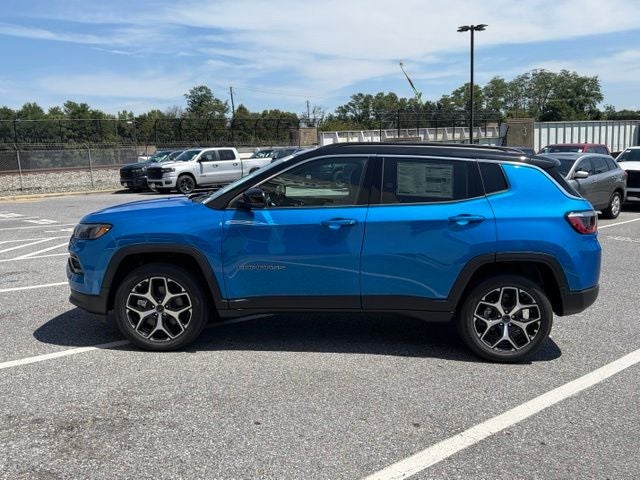 2026 Jeep Compass COMPASS LIMITED 4X4