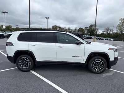 2026 Jeep Cherokee CHEROKEE LAREDO 4X4
