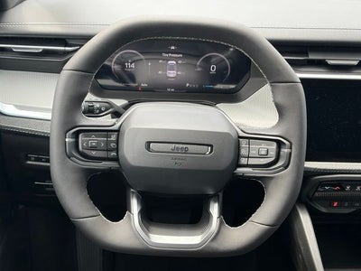2026 Jeep Cherokee CHEROKEE LAREDO 4X4