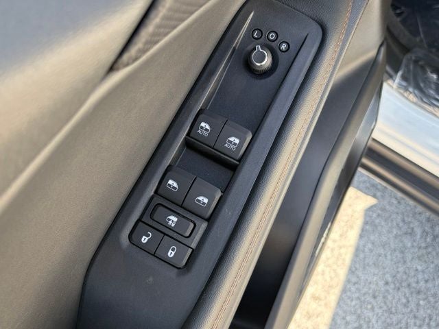 2026 Jeep Cherokee CHEROKEE OVERLAND 4X4