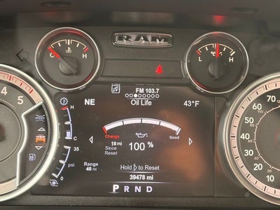 2017 RAM 3500 Laramie Crew Cab 4x4 6'4' Box