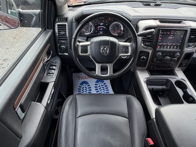 2017 RAM 3500 Laramie Crew Cab 4x4 6'4' Box