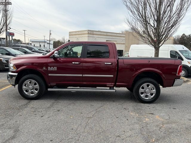 2017 RAM 3500 Laramie Crew Cab 4x4 6'4' Box