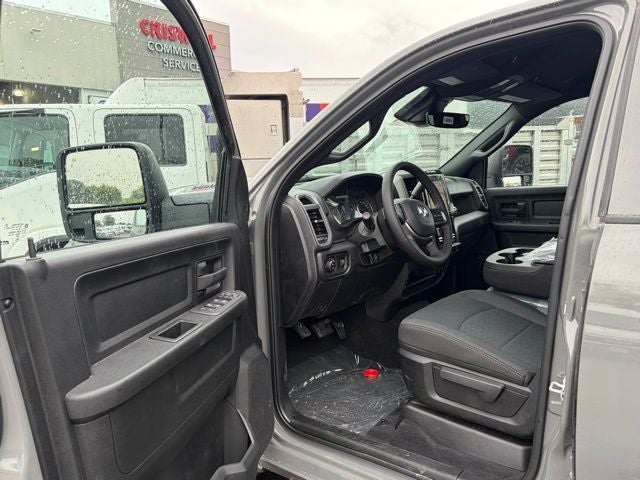 2026 RAM Ram 2500 RAM 2500 BLACK EXPRESS CREW CAB 4X4 6'4' BOX