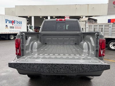2026 RAM Ram 2500 RAM 2500 BLACK EXPRESS CREW CAB 4X4 6'4' BOX