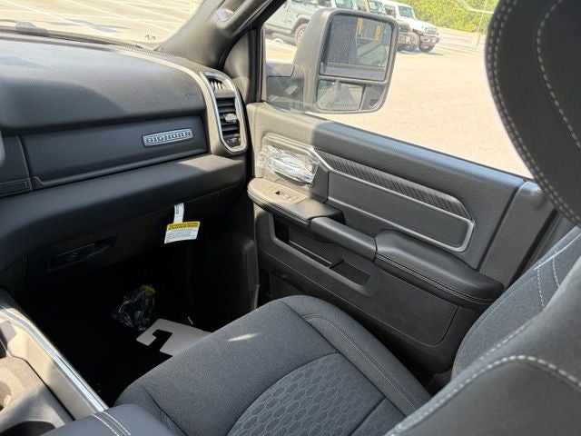 2026 RAM 2500 RAM 2500 BIG HORN CREW CAB 4X4 6'4' BOX