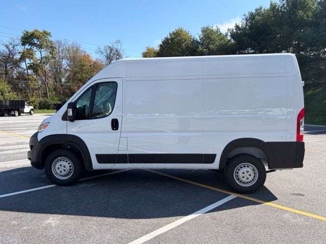 2027 RAM ProMaster Cargo Van Tradesman