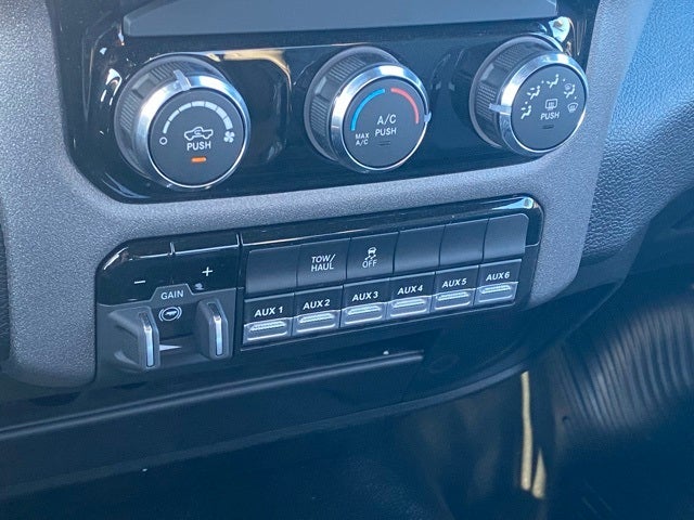 2026 RAM Ram 2500 RAM 2500 TRADESMAN REGULAR CAB 4X4 8' BOX