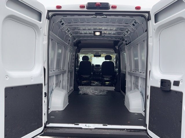 2027 RAM ProMaster Cargo Van Tradesman