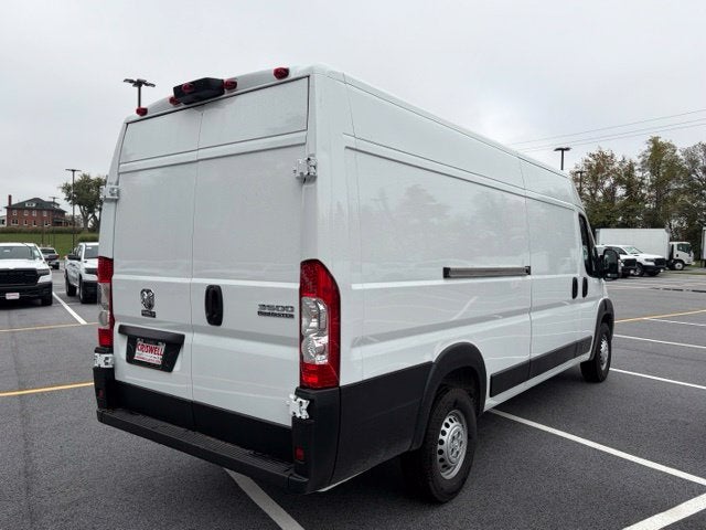 2027 RAM ProMaster Cargo Van Tradesman