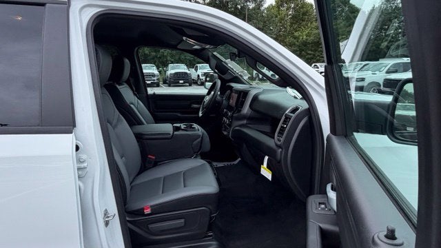 2026 RAM Ram 1500 RAM 1500 TRADESMAN CREW CAB 4X2 5'7' BOX