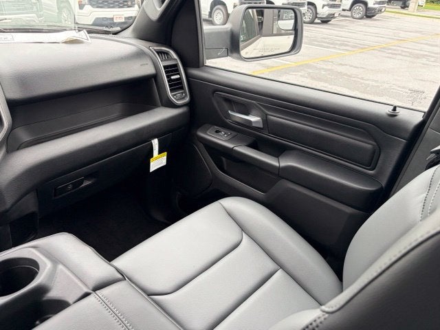 2026 RAM Ram 1500 RAM 1500 TRADESMAN CREW CAB 4X2 5'7' BOX