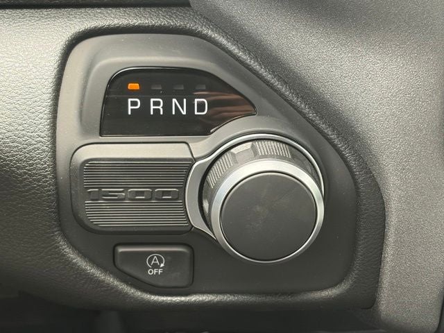 2026 RAM Ram 1500 RAM 1500 TRADESMAN CREW CAB 4X2 5'7' BOX
