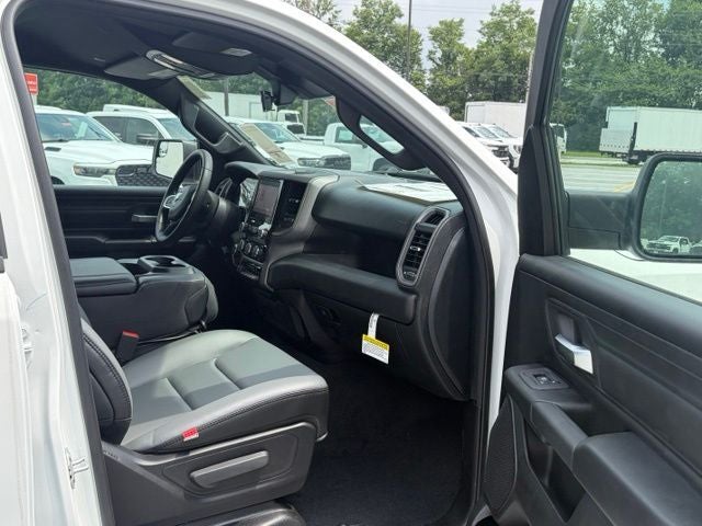 2026 RAM Ram 1500 RAM 1500 TRADESMAN CREW CAB 4X2 5'7' BOX