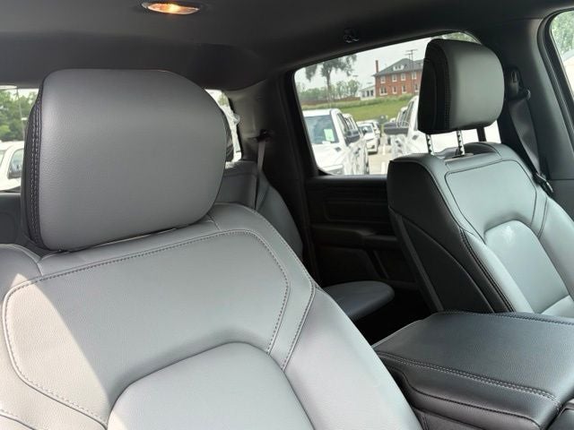 2026 RAM Ram 1500 RAM 1500 TRADESMAN CREW CAB 4X2 5'7' BOX