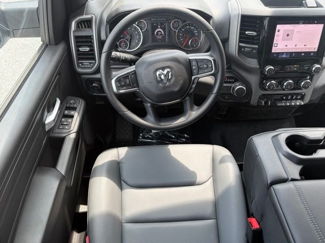 2026 RAM Ram 1500 RAM 1500 TRADESMAN CREW CAB 4X2 5'7' BOX
