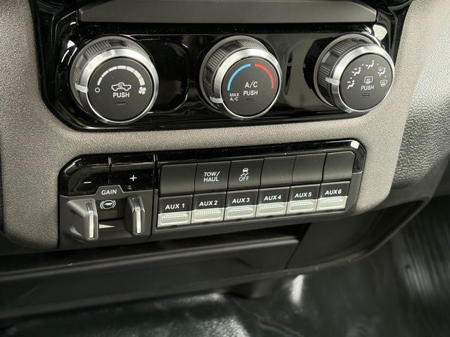 2026 RAM Ram 2500 RAM 2500 TRADESMAN CREW CAB 4X4 6'4' BOX