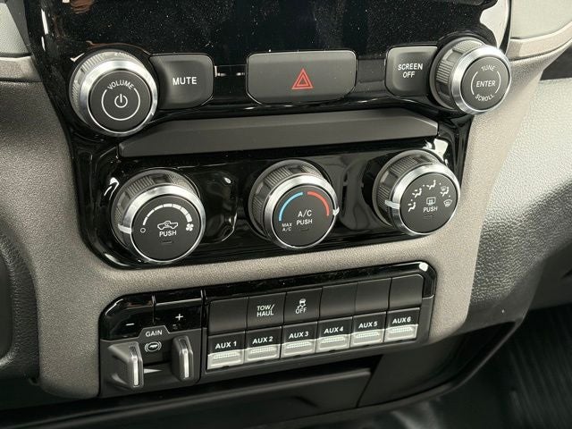 2026 RAM Ram 2500 RAM 2500 TRADESMAN CREW CAB 4X4 8' BOX