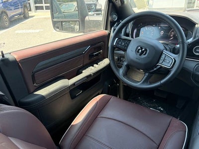 2026 RAM Ram 2500 RAM 2500 LIMITED CREW CAB 4X4 6'4' BOX