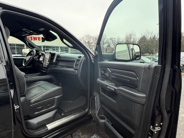 2022 RAM 2500 Limited Crew Cab 4x4 6'4' Box