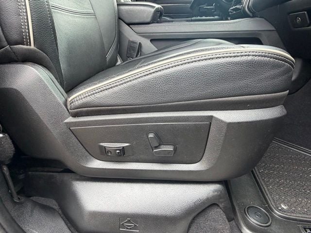 2022 RAM 2500 Limited Crew Cab 4x4 6'4' Box