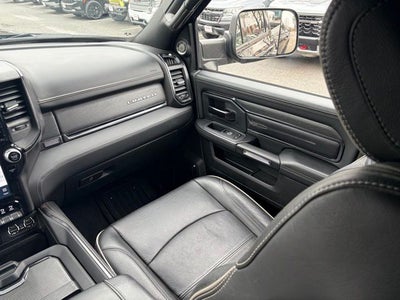 2022 RAM 2500 Limited Crew Cab 4x4 6'4' Box