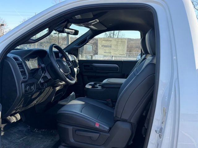 2025 RAM Ram 2500 RAM 2500 TRADESMAN REGULAR CAB 4X4 8' BOX