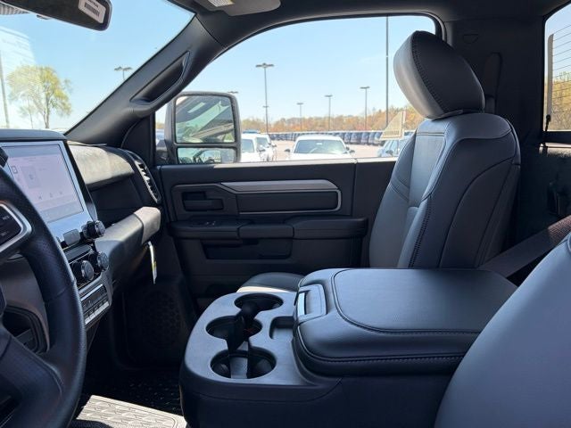 2026 RAM Ram 4500 Chassis Cab RAM 4500 TRADESMAN CHASSIS REGULAR CAB 4X2 84' CA