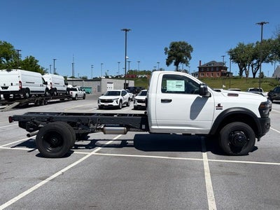 2026 RAM Ram 5500 Chassis Cab RAM 5500 TRADESMAN CHASSIS REGULAR CAB 4X4 84' CA