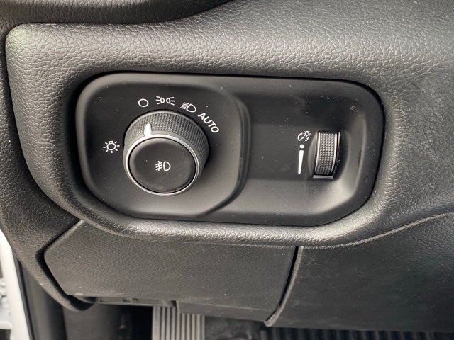 2025 RAM Ram 5500 Chassis Cab RAM 5500 TRADESMAN CHASSIS REGULAR CAB 4X4 84' CA