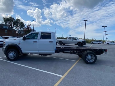 2025 RAM Ram 5500 Chassis Cab RAM 5500 TRADESMAN CHASSIS CREW CAB 4X4 84' CA