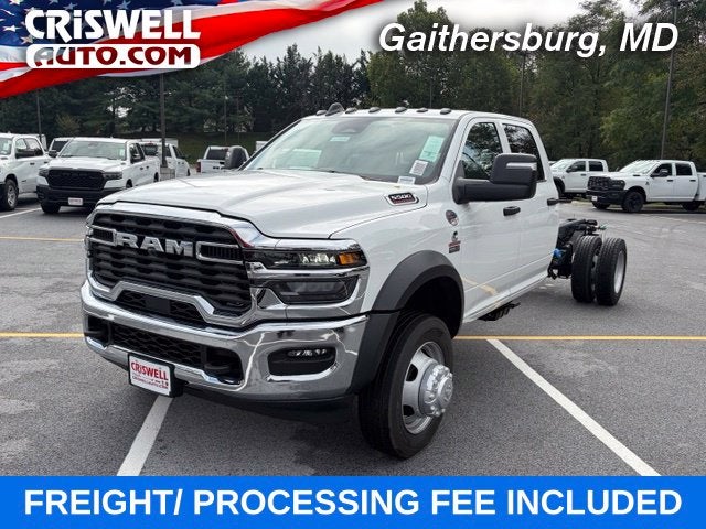 2027 RAM Ram 5500 Chassis Cab RAM 5500 TRADESMAN CHASSIS CREW CAB 4X4 84' CA