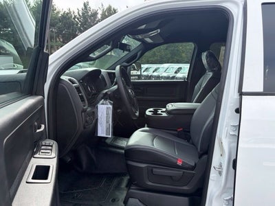 2027 RAM Ram 5500 Chassis Cab RAM 5500 TRADESMAN CHASSIS CREW CAB 4X4 84' CA