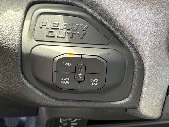 2026 RAM 5500 Chassis RAM 5500 TRADESMAN CHASSIS CREW CAB 4X4 84' CA