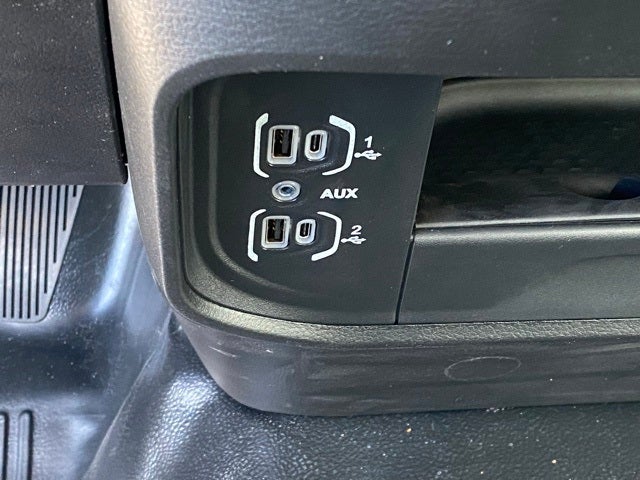 2026 RAM Ram 3500 Chassis Cab RAM 3500 TRADESMAN CHASSIS REGULAR CAB 4X2 84' CA