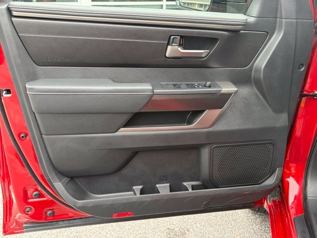 2026 Toyota Tundra SR5 CrewMax 5.5' Bed