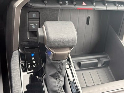 2026 Toyota Tundra SR5 CrewMax 5.5' Bed